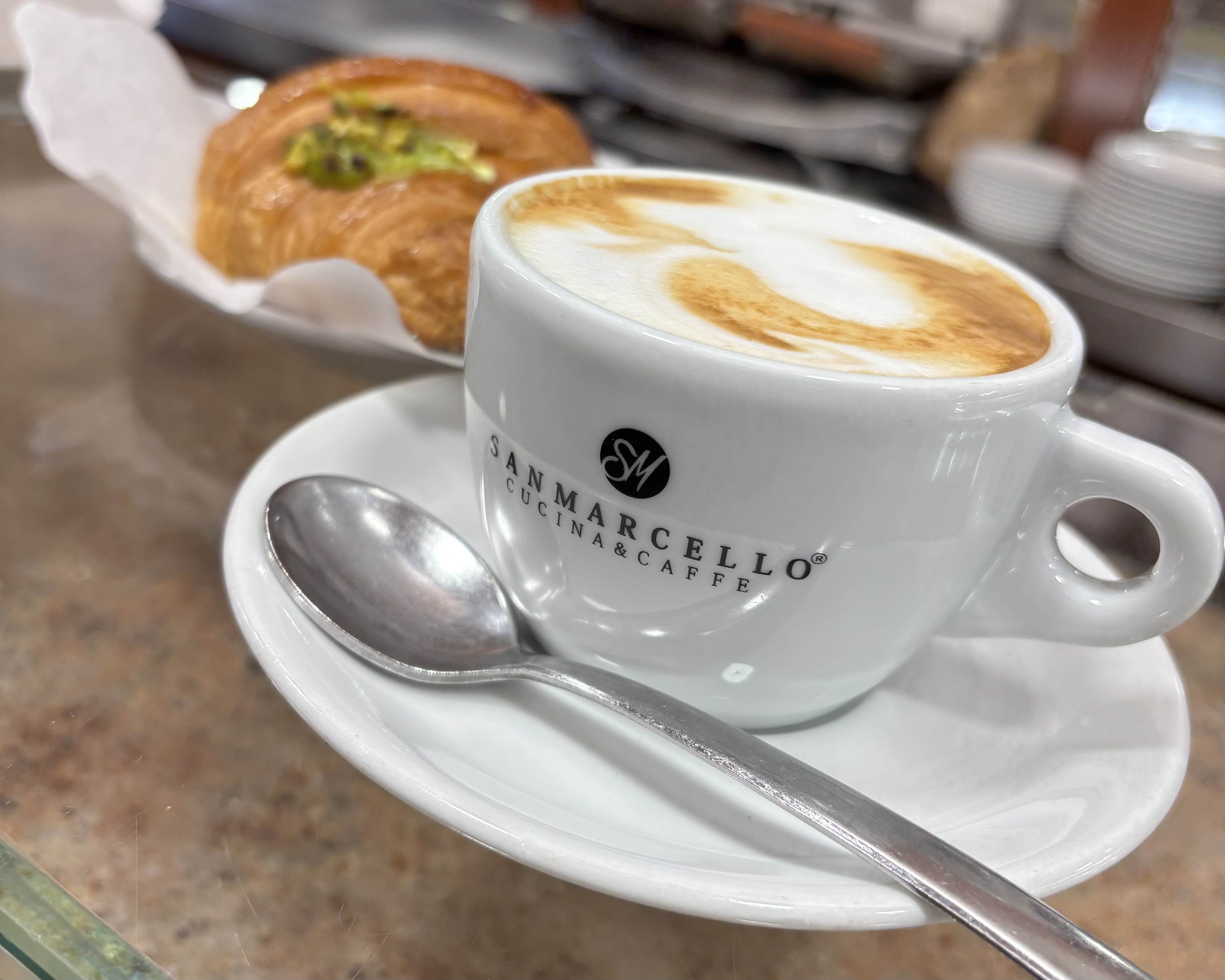 ローマで飲んだ最高のカプチーノ